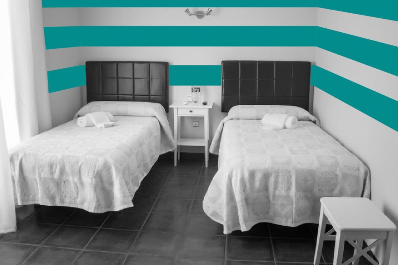 Defensa 821 Bed And Breakfast Buenos Aires Bagian luar foto